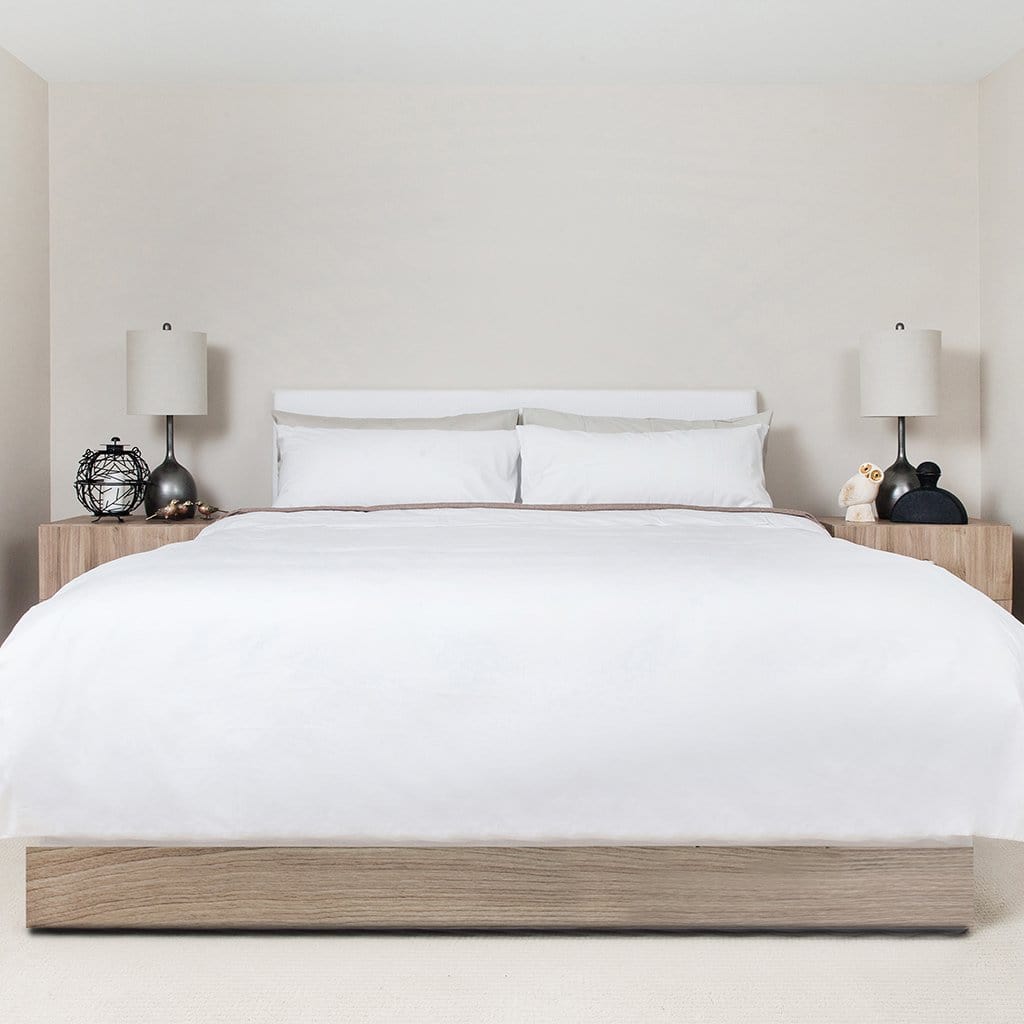 Bed featuring White Refined sateen Duvet Cover